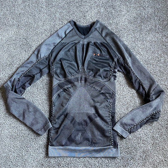 X-Bionic, "Radiactor Men's V Neck Shirt Sz XXL In Grey/Black - Picture 4 of 10